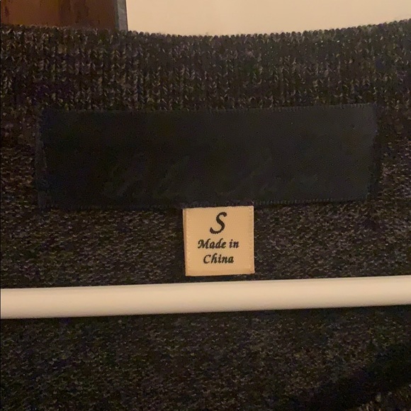 Layered Sweater - Picture 3 of 3